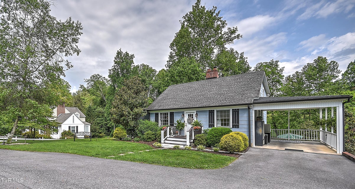 Photo #83: 216 Edgewood Road