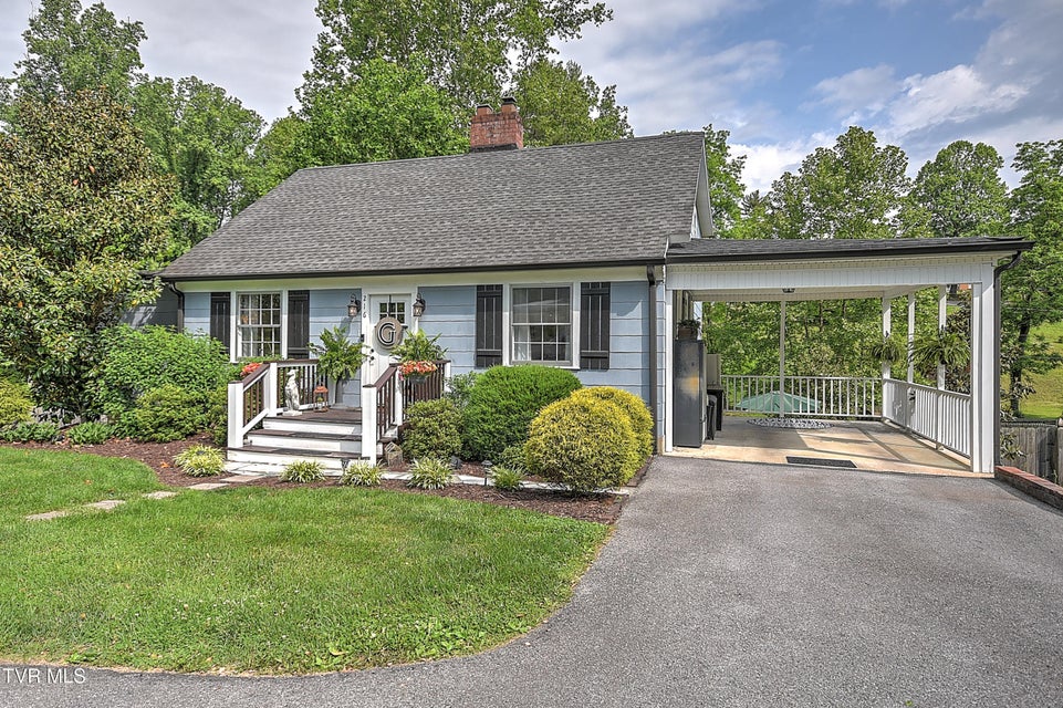 Photo #4: 216 Edgewood Road