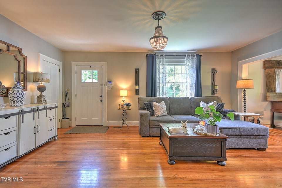Photo #9: 216 Edgewood Road