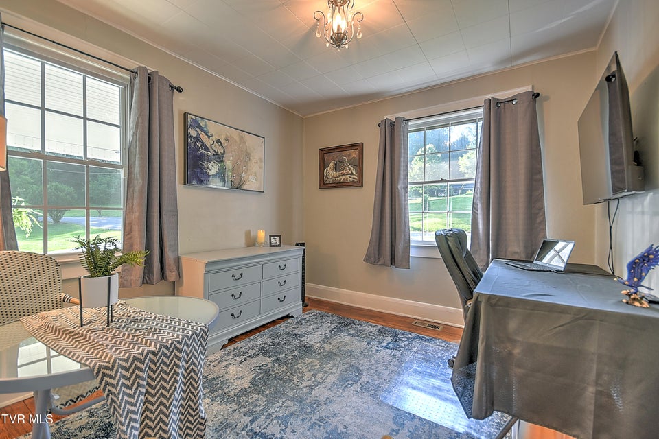 Photo #29: 216 Edgewood Road
