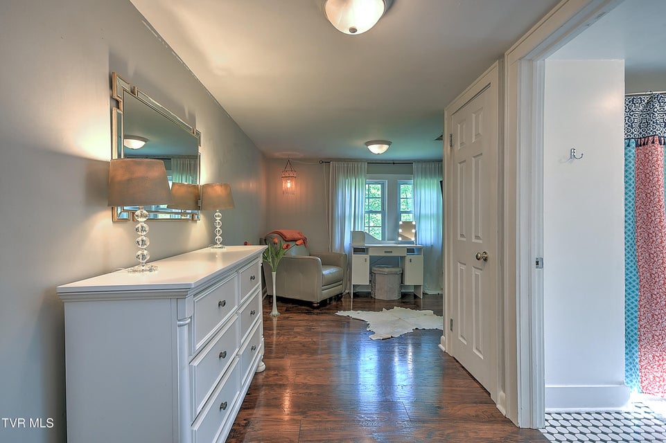 Photo #40: 216 Edgewood Road