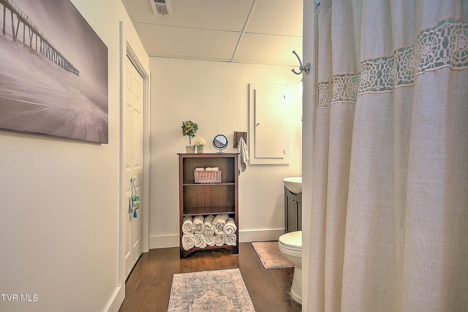 Photo #55: 216 Edgewood Road