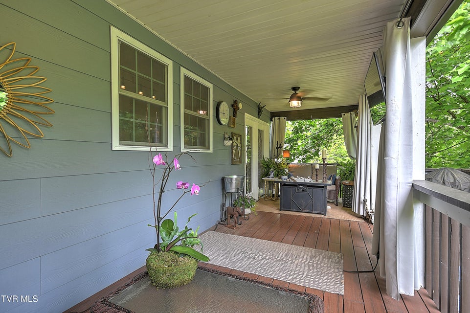 Photo #62: 216 Edgewood Road