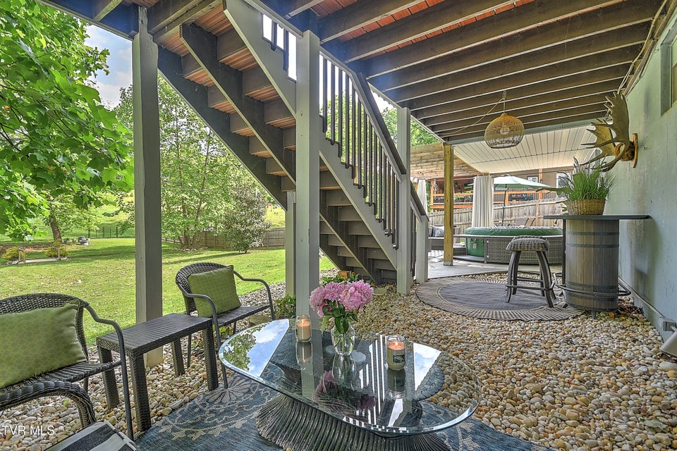 Photo #66: 216 Edgewood Road