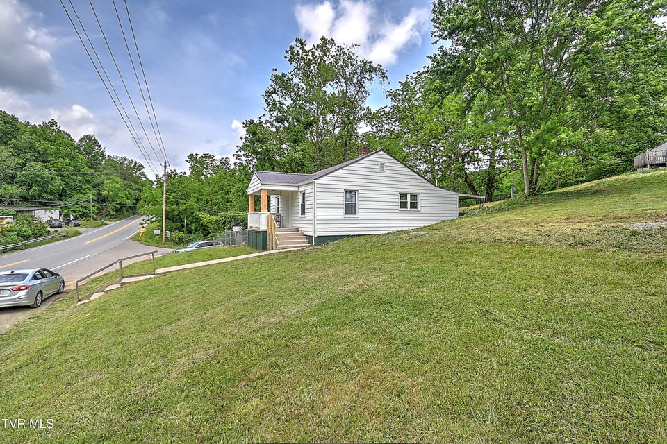 Photo #3: 2221 Elizabethton Highway