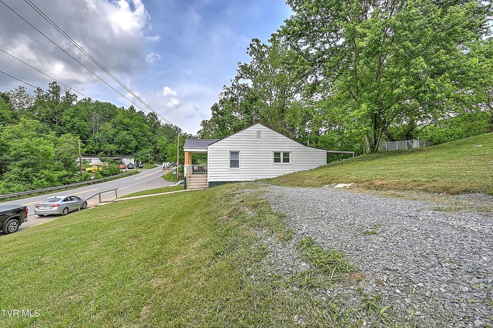 Photo #4: 2221 Elizabethton Highway