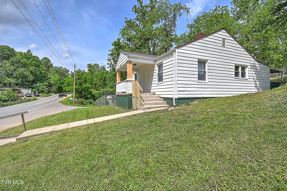 Photo #5: 2221 Elizabethton Highway