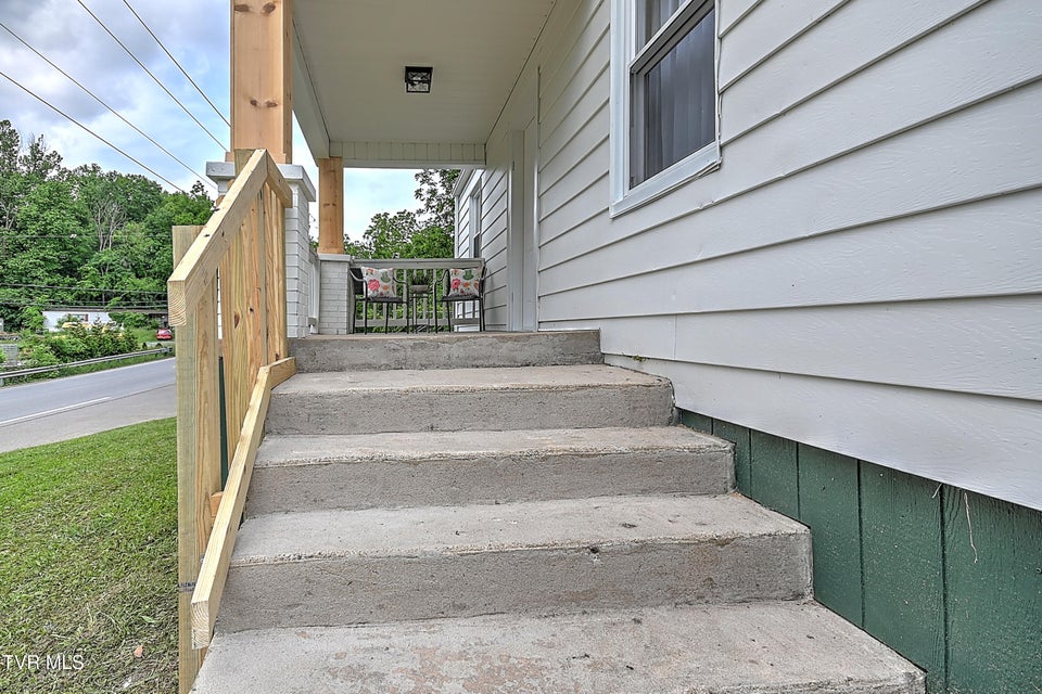 Photo #10: 2221 Elizabethton Highway
