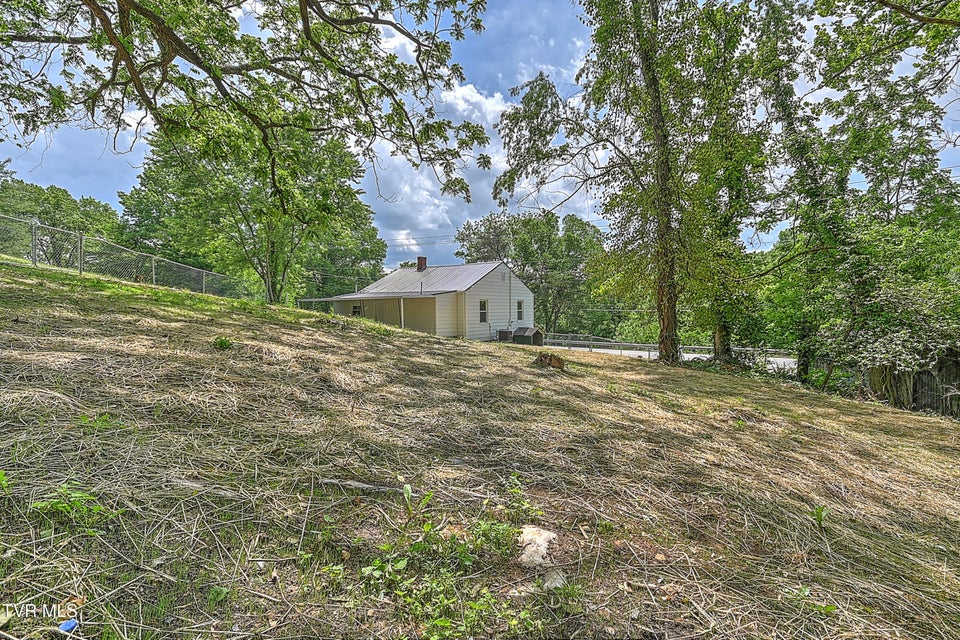 Photo #38: 2221 Elizabethton Highway