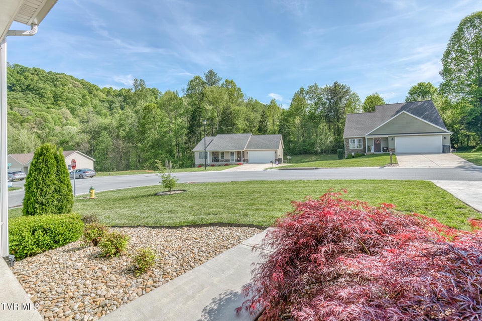 Photo #3: 171 Brighton Place