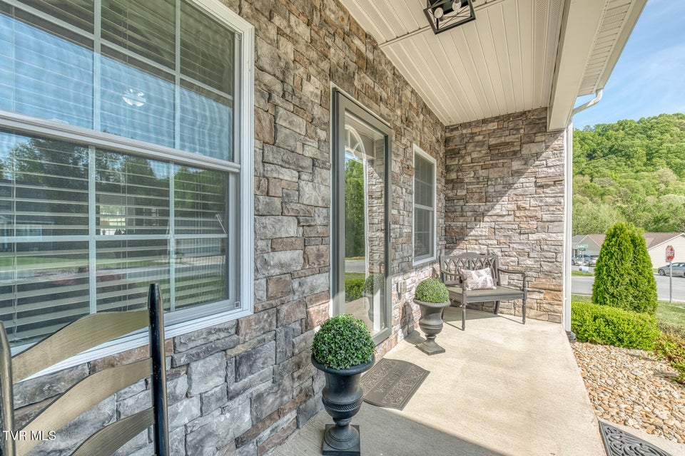 Photo #5: 171 Brighton Place