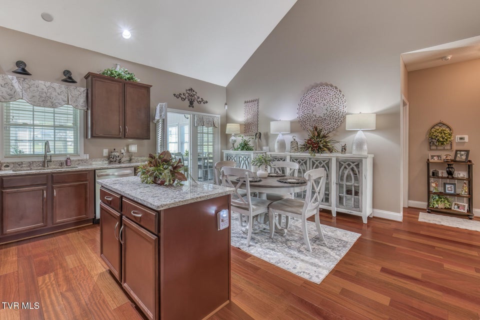 Photo #9: 171 Brighton Place
