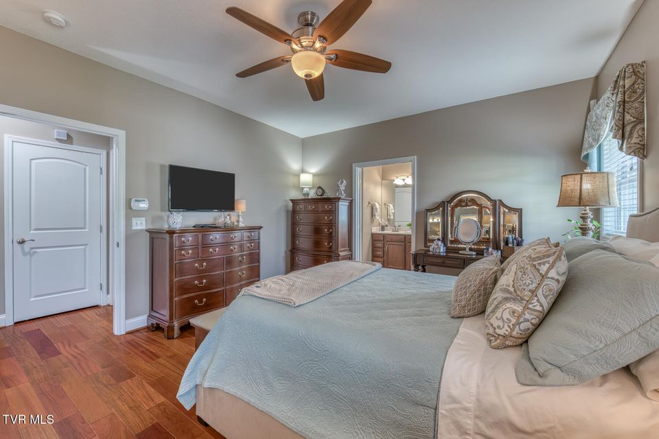 Photo #18: 171 Brighton Place