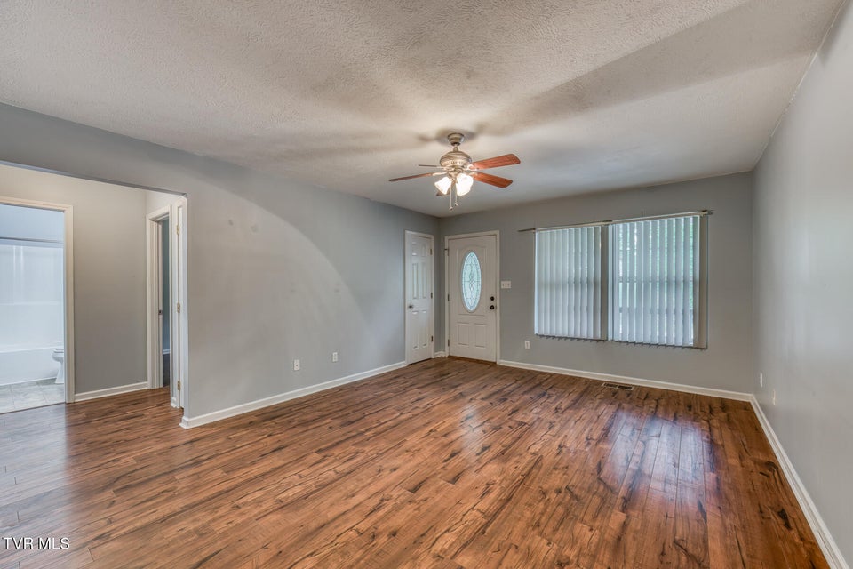 Photo #6: 4320 Comet Lane