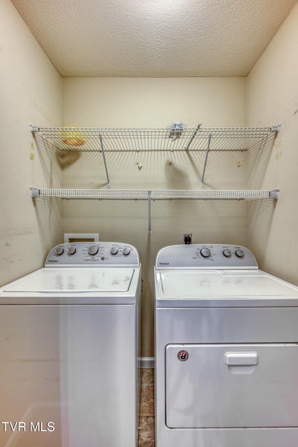 Photo #13: 4320 Comet Lane