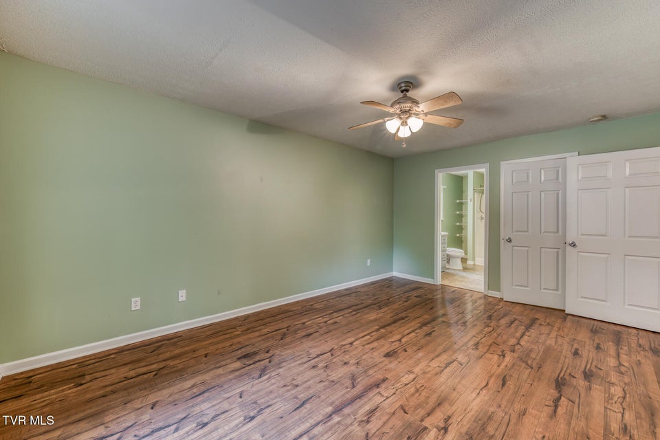 Photo #16: 4320 Comet Lane