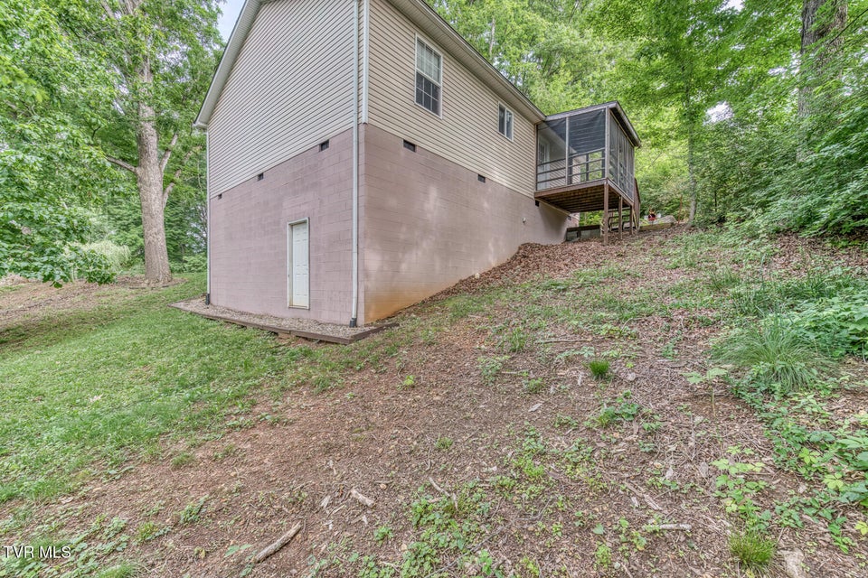 Photo #35: 4320 Comet Lane