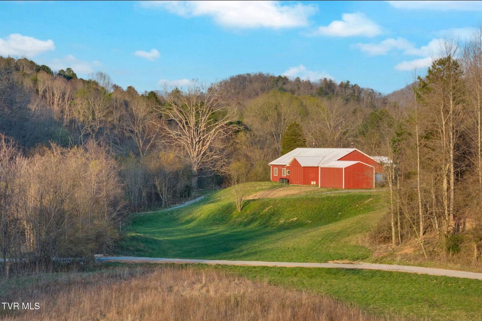 Photo #44: 1098-1 Paint Mountain Road