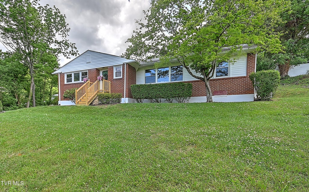Photo #47: 3521 Fort Henry Drive