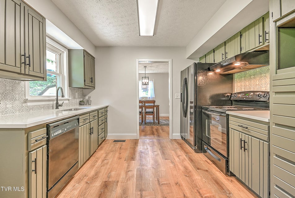 Photo #18: 3521 Fort Henry Drive