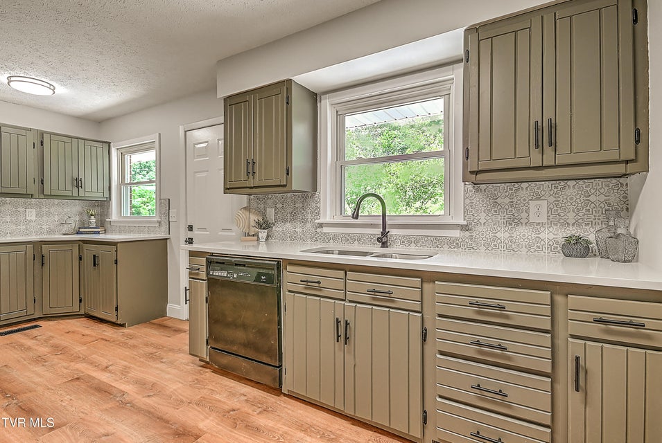 Photo #19: 3521 Fort Henry Drive