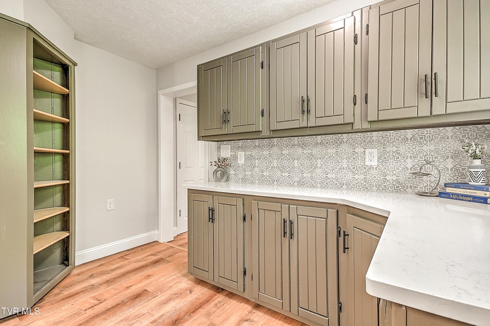 Photo #22: 3521 Fort Henry Drive