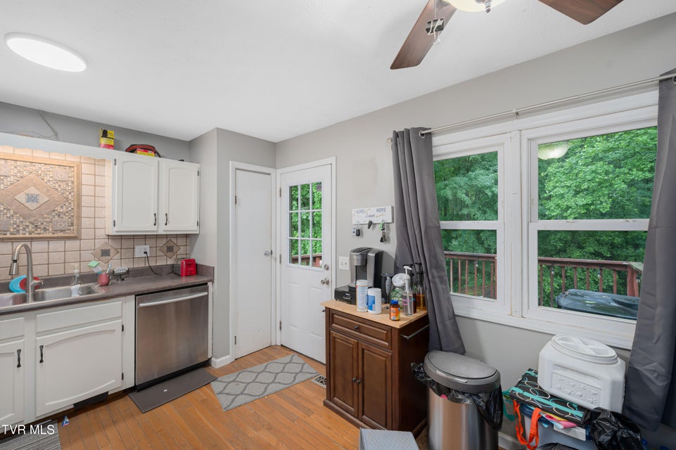 Photo #5: 484 Pleasant Hill Road