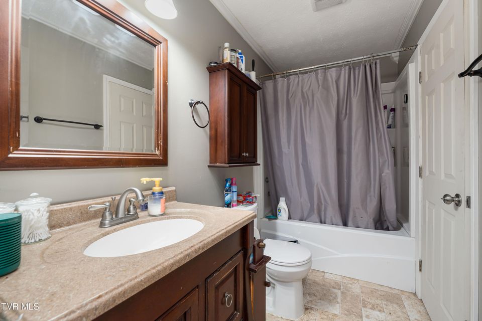 Photo #9: 484 Pleasant Hill Road