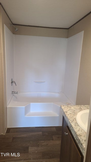 Photo #12: 760 Wisecarver Road