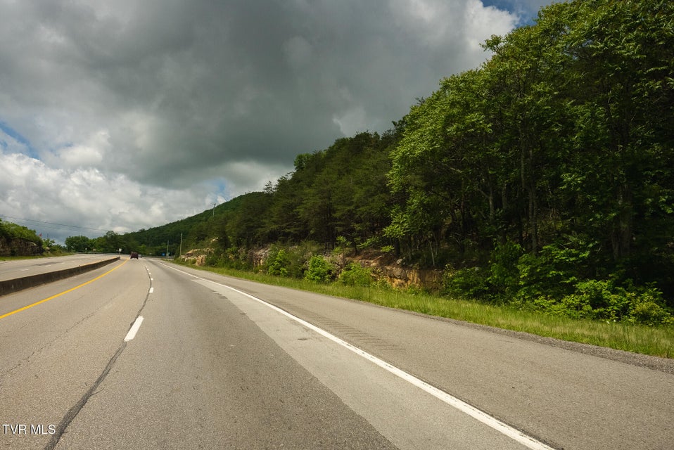 Photo #25: 0 25e Highway