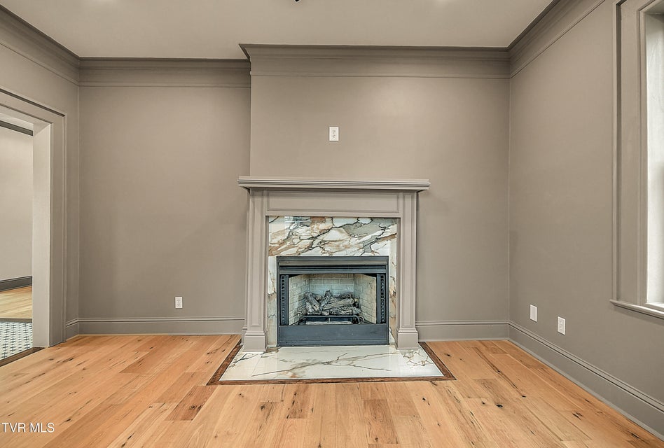 Photo #17: 1025 Fairmount Avenue