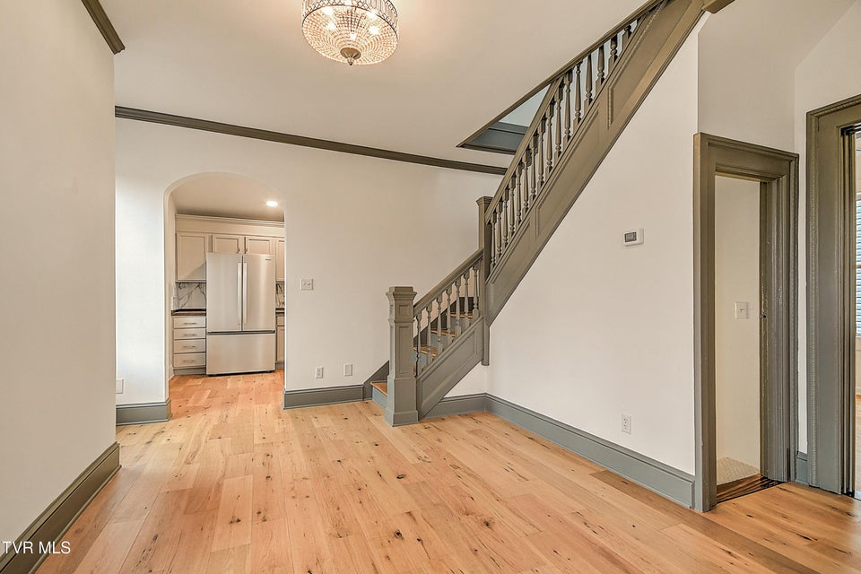 Photo #9: 1025 Fairmount Avenue
