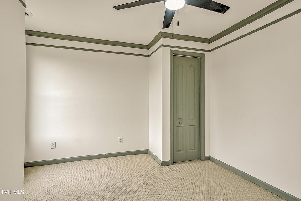 Photo #33: 1025 Fairmount Avenue