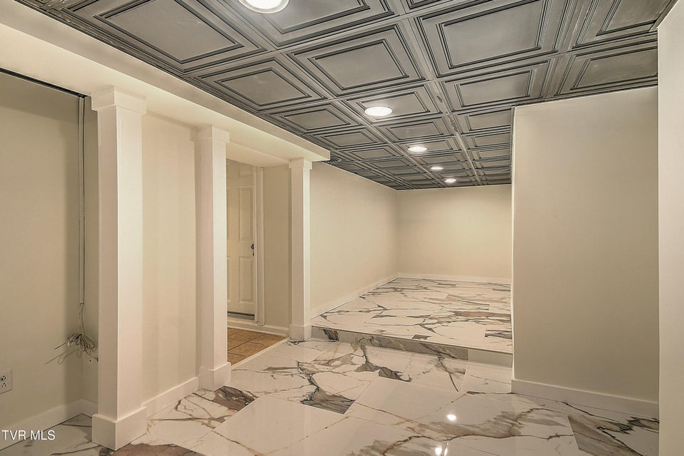 Photo #38: 1025 Fairmount Avenue
