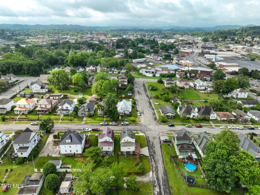 Photo #63: 1025 Fairmount Avenue