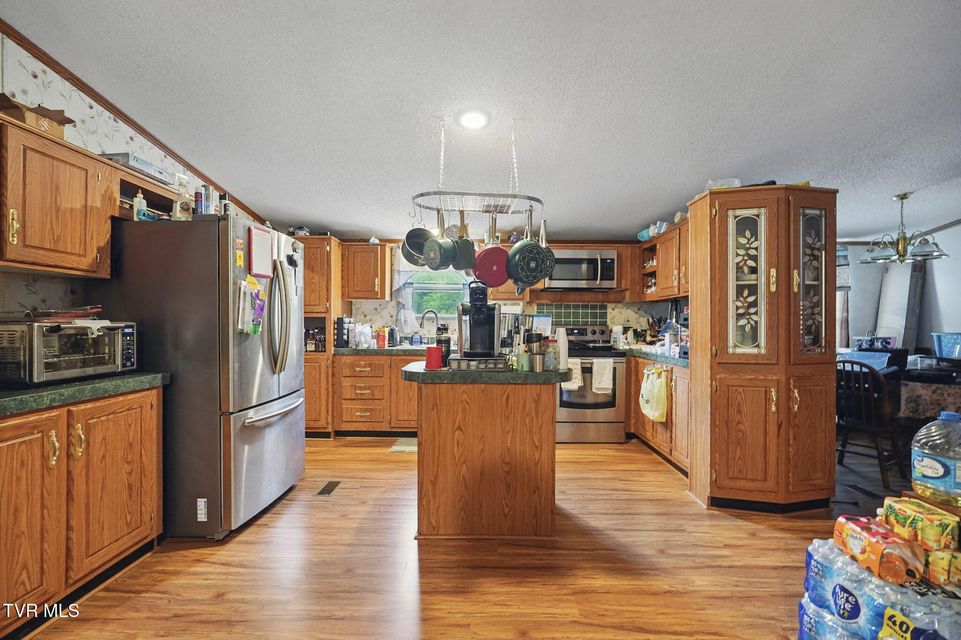 Photo #6: 1032 Pleasant Drive