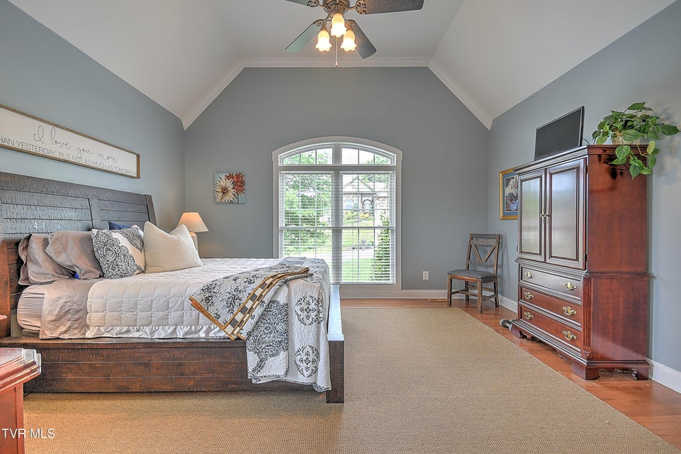 Photo #30: 410 Grovemont Place