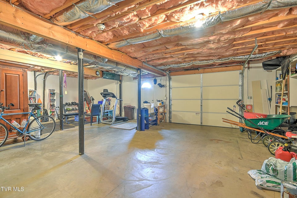 Photo #45: 410 Grovemont Place