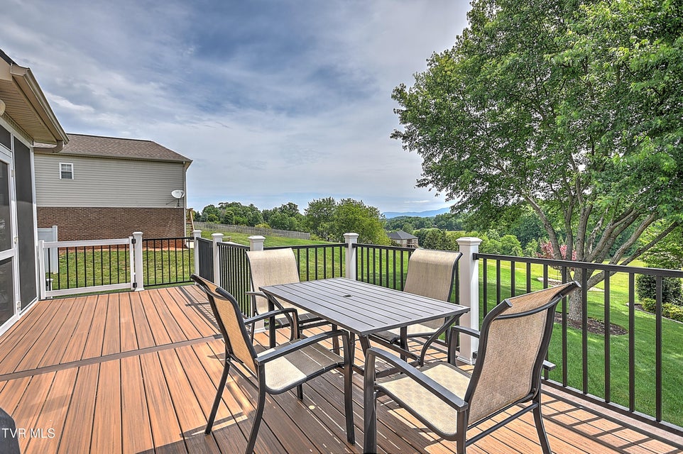 Photo #50: 410 Grovemont Place