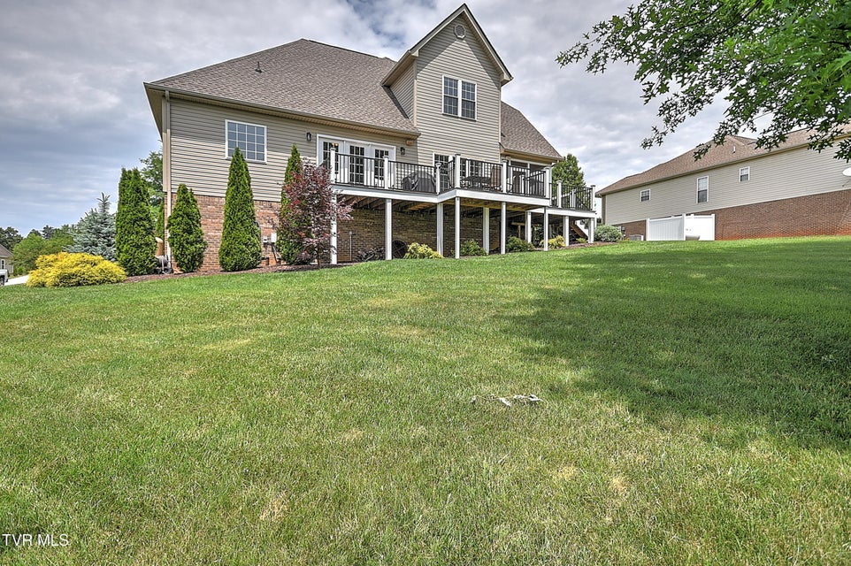 Photo #54: 410 Grovemont Place