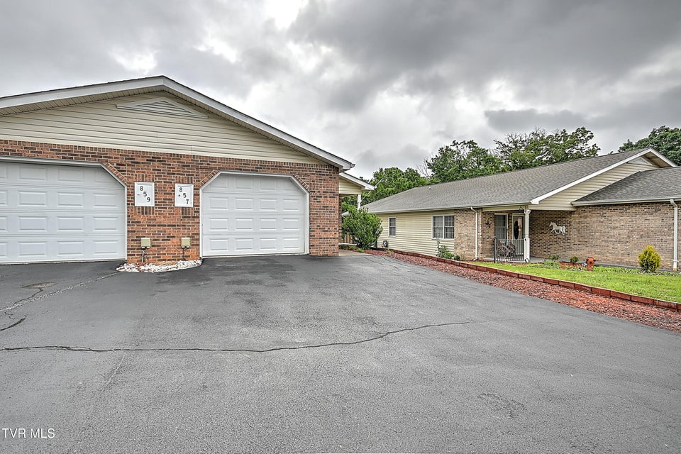 Photo #3: 857 Cobblestone Place