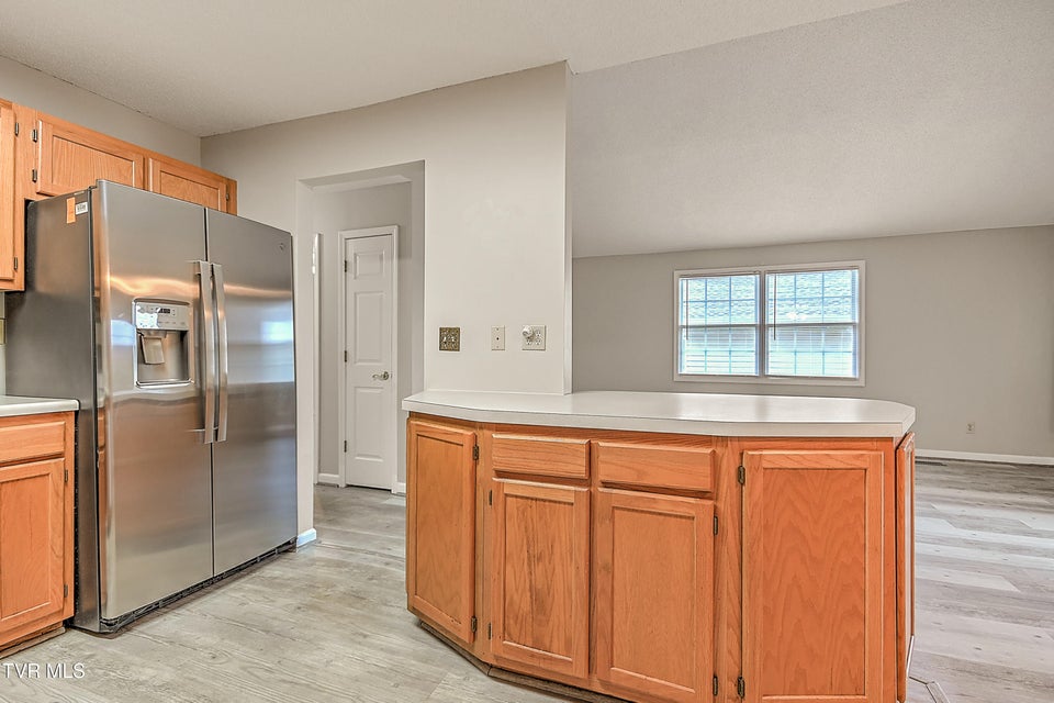 Photo #16: 857 Cobblestone Place