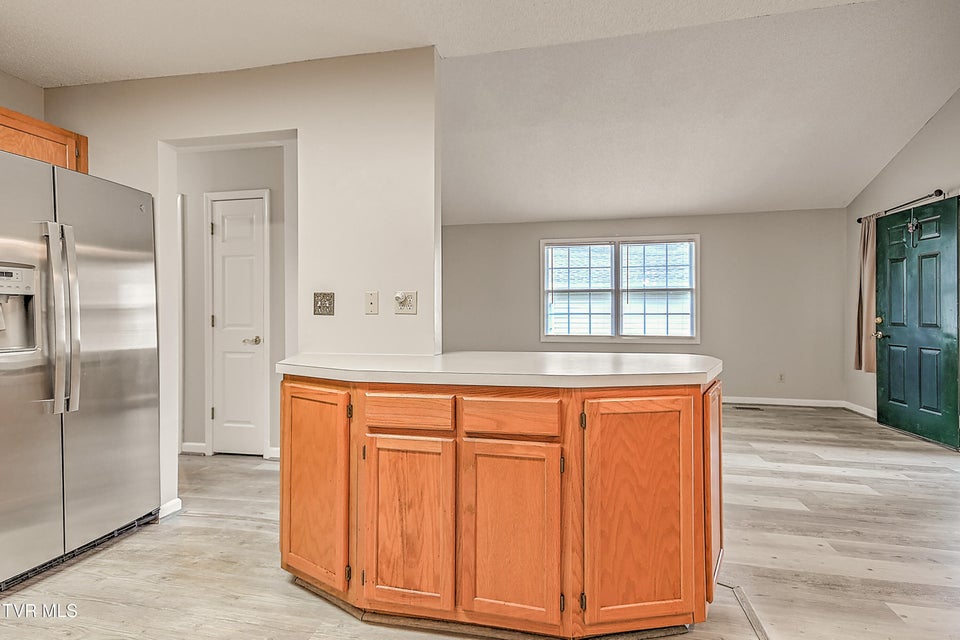 Photo #19: 857 Cobblestone Place