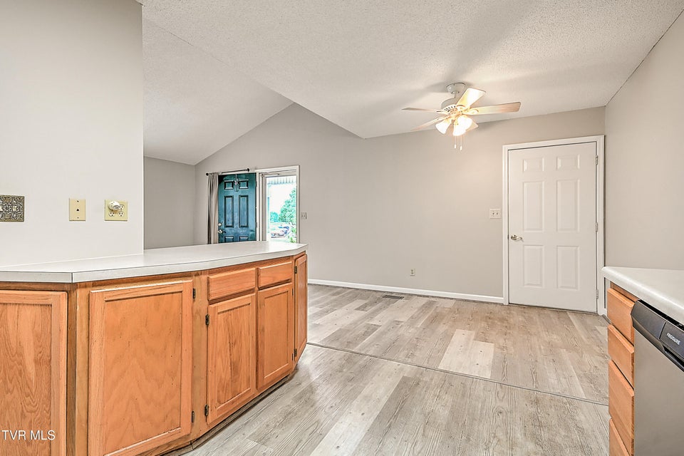 Photo #21: 857 Cobblestone Place