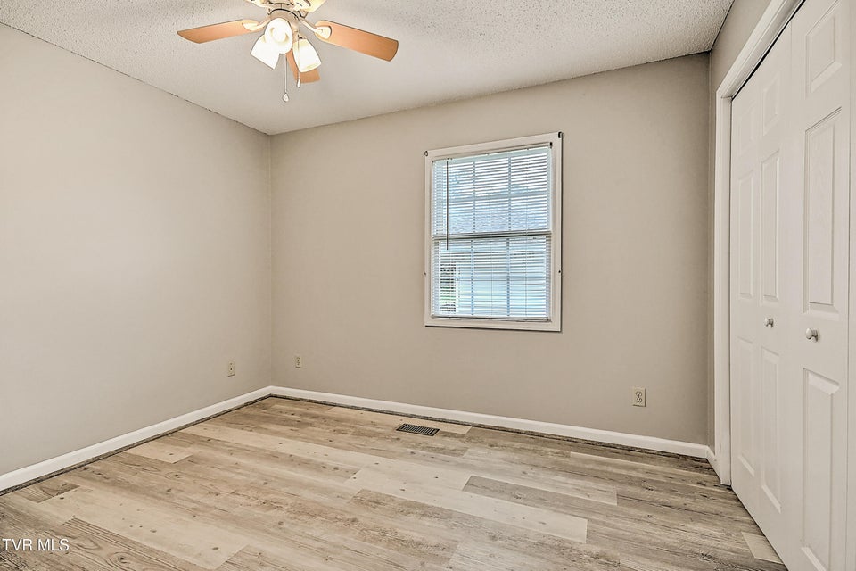 Photo #22: 857 Cobblestone Place