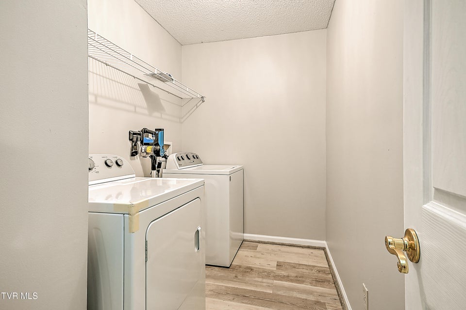 Photo #31: 857 Cobblestone Place