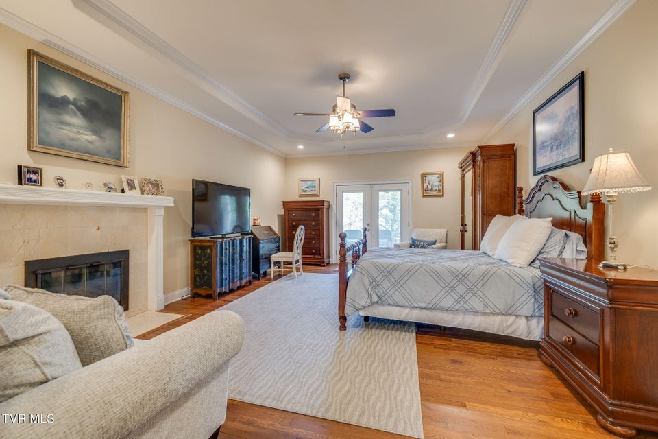 Photo #9: 2001 Springfield Avenue