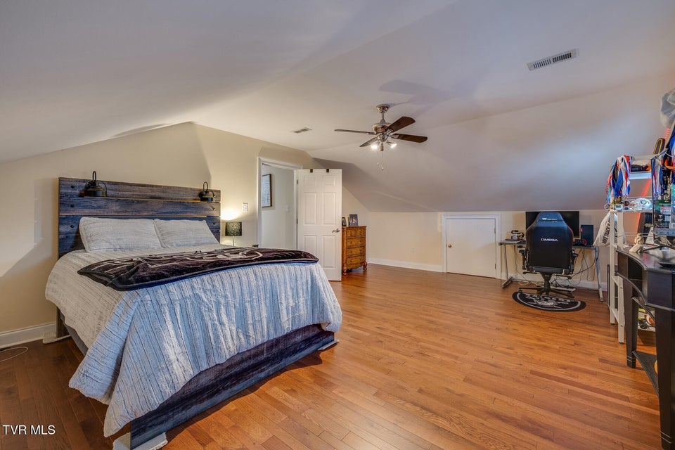 Photo #46: 2001 Springfield Avenue