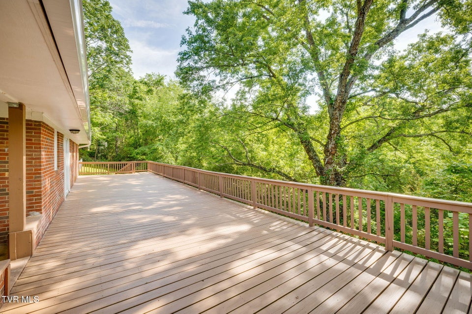 Photo #31: 112 Borderview Avenue