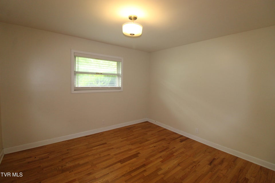 Photo #18: 336 Lane Street